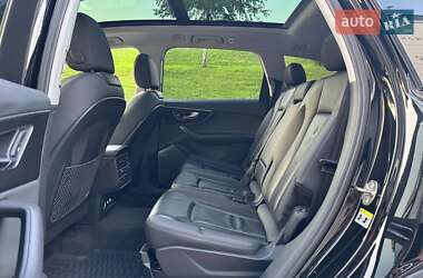 Внедорожник / Кроссовер Audi Q7 2020 в 