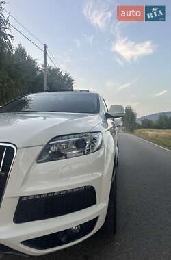 Позашляховик / Кросовер Audi Q7 2007 в 
