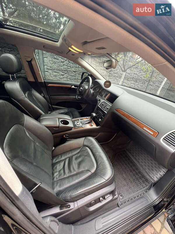 Внедорожник / Кроссовер Audi Q7 2015 в Львове фото 20 Внедорожник / Кроссовер Audi Q7 2015 в Львове