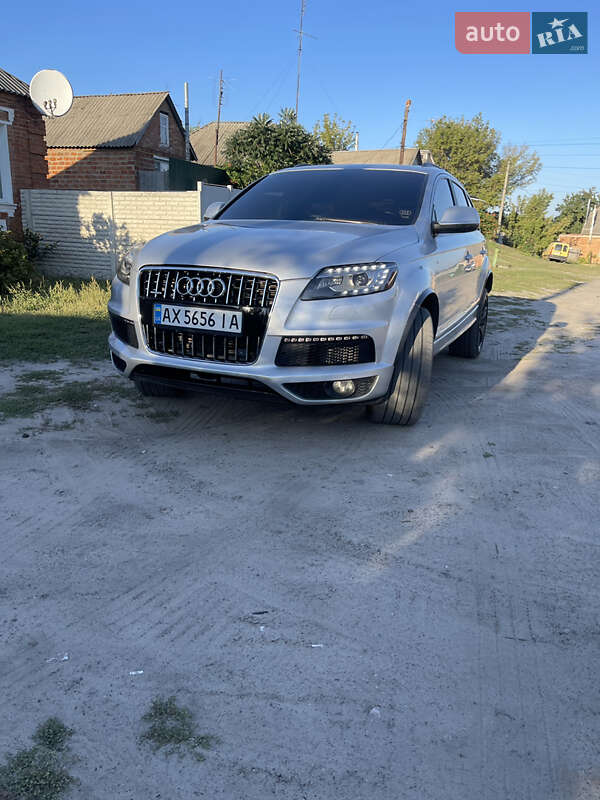 Audi Q7 2013