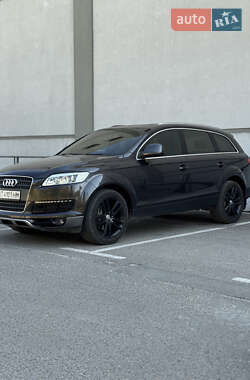 Внедорожник / Кроссовер Audi Q7 2006 в Киеве