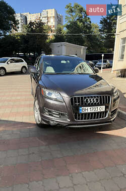 Внедорожник / Кроссовер Audi Q7 2012 в Каменец-Подольском