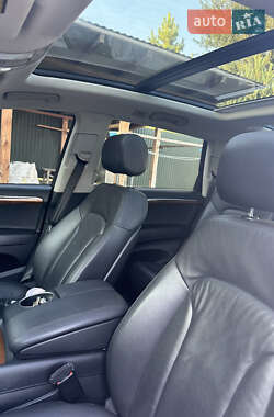 Внедорожник / Кроссовер Audi Q7 2013 в 