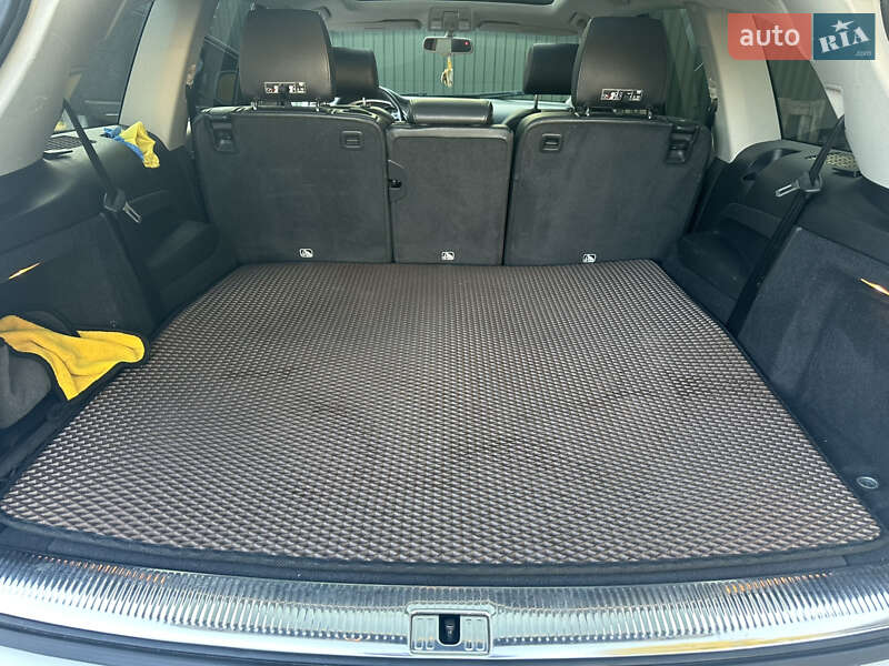 Внедорожник / Кроссовер Audi Q7 2013 в Волочиске