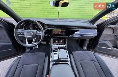 Позашляховик / Кросовер Audi Q7 2022 в 
