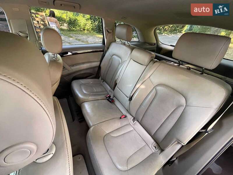 Позашляховик / Кросовер Audi Q7 2010 в Києві фото 20 Позашляховик / Кросовер Audi Q7 2010 в Києві
