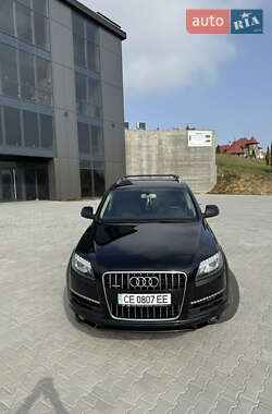 Внедорожник / Кроссовер Audi Q7 2012 в 