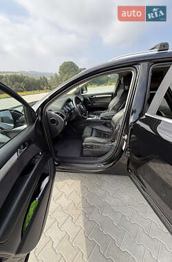 Внедорожник / Кроссовер Audi Q7 2012 в 
