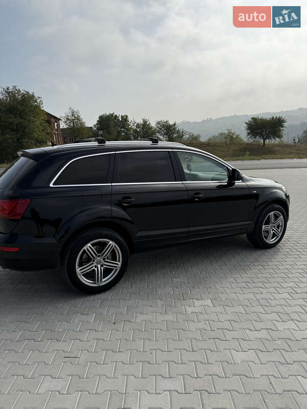 Позашляховик / Кросовер Audi Q7 2012 в Чернівцях фото 13 Позашляховик / Кросовер Audi Q7 2012 в Чернівцях