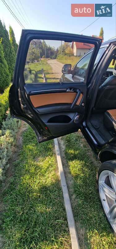Позашляховик / Кросовер Audi Q7 2009 в Києві