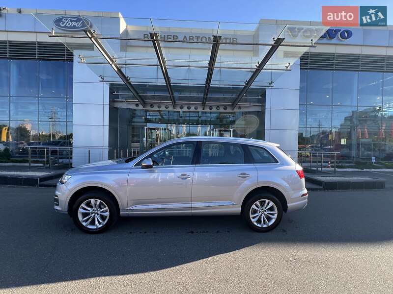 Позашляховик / Кросовер Audi Q7 2018 в Києві фото 9 Позашляховик / Кросовер Audi Q7 2018 в Києві