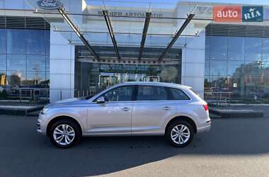 Внедорожник / Кроссовер Audi Q7 2018 в 