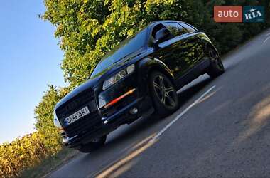 Внедорожник / Кроссовер Audi Q7 2007 в 
