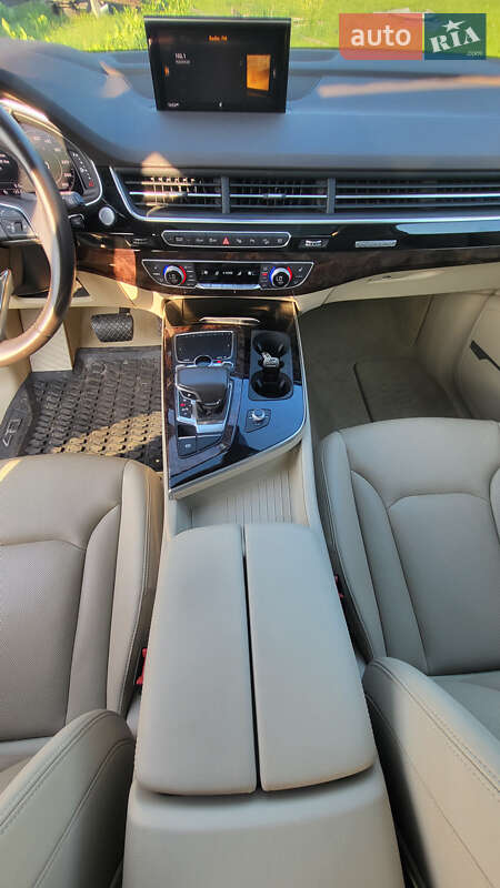 Внедорожник / Кроссовер Audi Q7 2019 в Львове фото 12 Внедорожник / Кроссовер Audi Q7 2019 в Львове