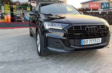 Внедорожник / Кроссовер Audi Q7 2023 в 
