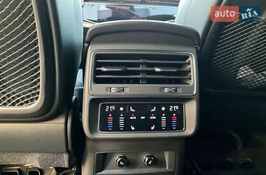 Внедорожник / Кроссовер Audi Q7 2023 в 