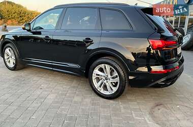 Внедорожник / Кроссовер Audi Q7 2023 в 