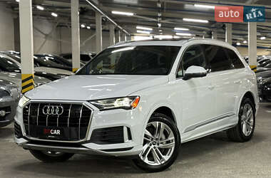 Audi Q7 2021