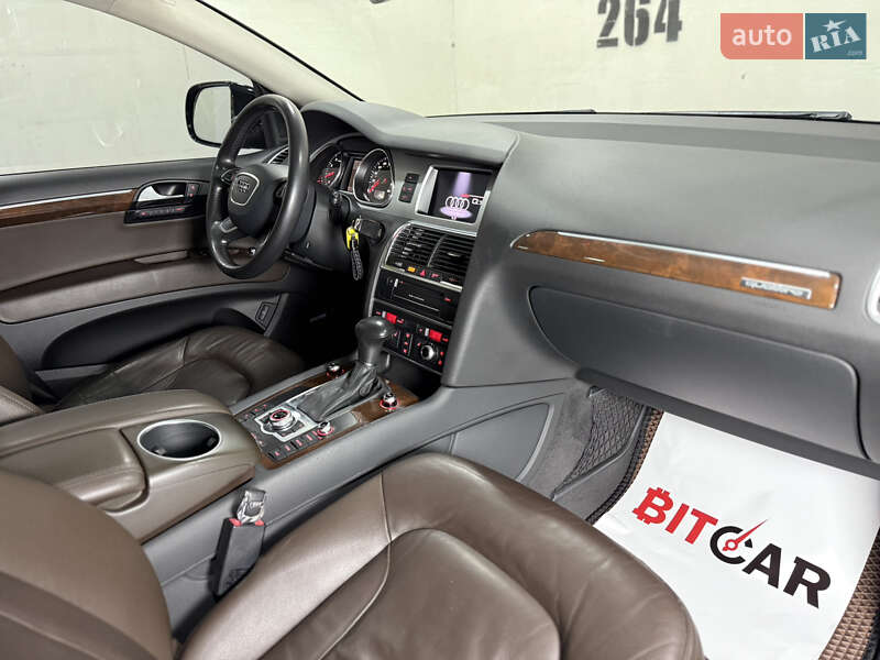 Позашляховик / Кросовер Audi Q7 2012 в Одесі