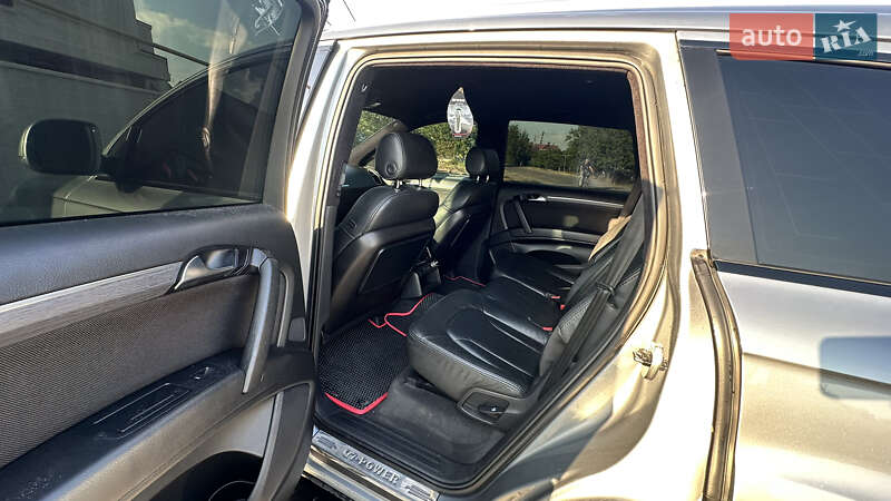 Внедорожник / Кроссовер Audi Q7 2007 в Одессе