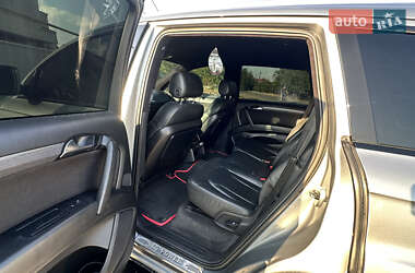 Позашляховик / Кросовер Audi Q7 2007 в 