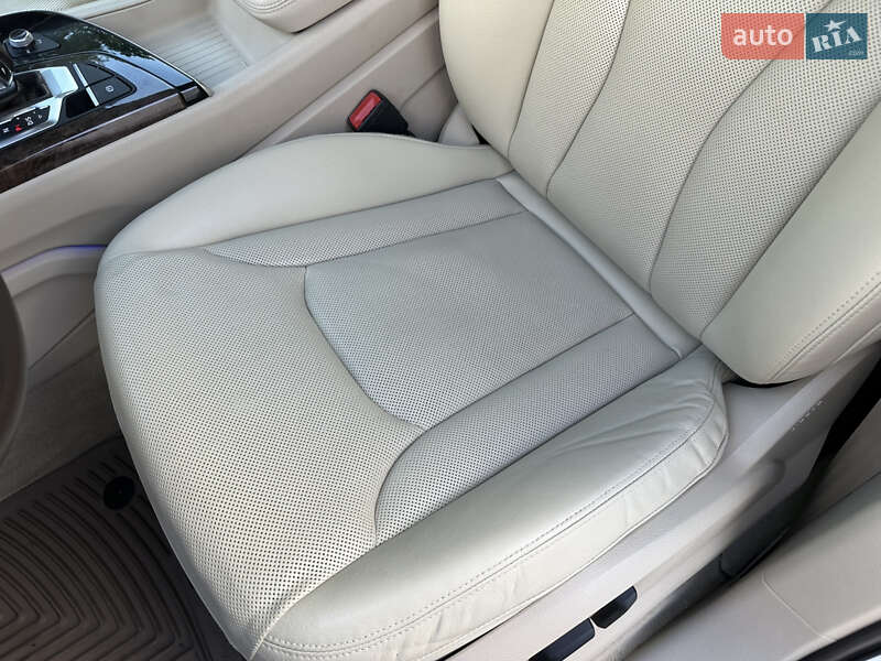 Внедорожник / Кроссовер Audi Q7 2016 в Луцке
