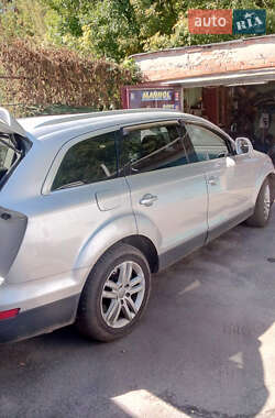 Позашляховик / Кросовер Audi Q7 2006 в 