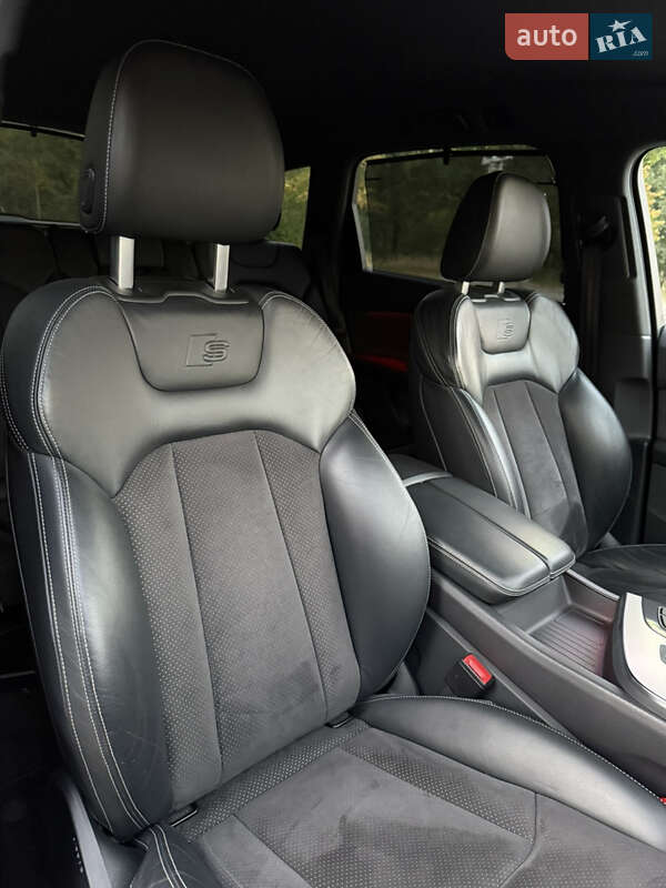 Позашляховик / Кросовер Audi Q7 2018 в Києві