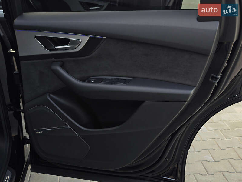 Позашляховик / Кросовер Audi Q7 2018 в Дубні фото 58 Позашляховик / Кросовер Audi Q7 2018 в Дубні