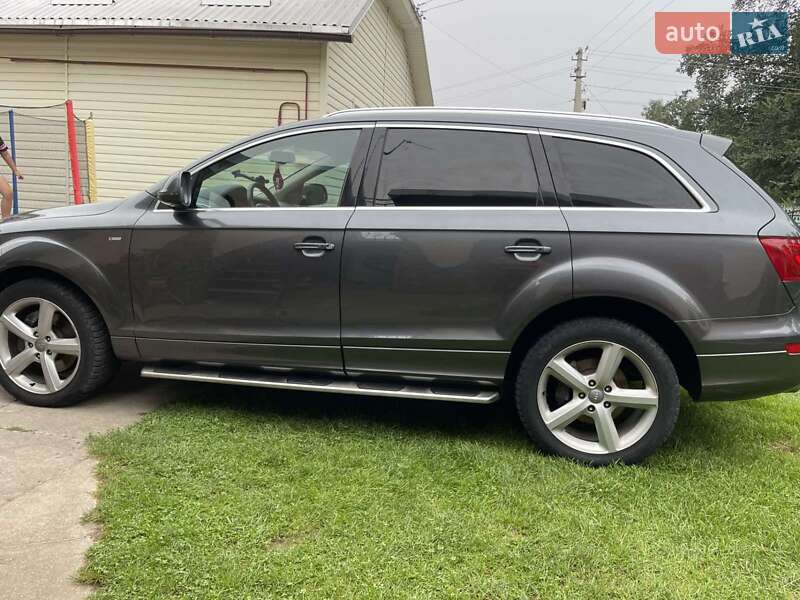 Позашляховик / Кросовер Audi Q7 2009 в Львові