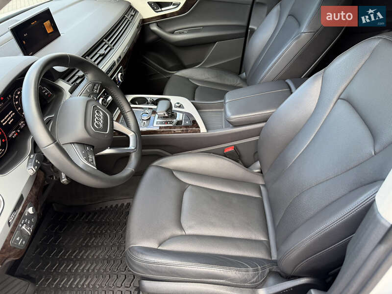 Внедорожник / Кроссовер Audi Q7 2018 в Коломые фото 40 Внедорожник / Кроссовер Audi Q7 2018 в Коломые