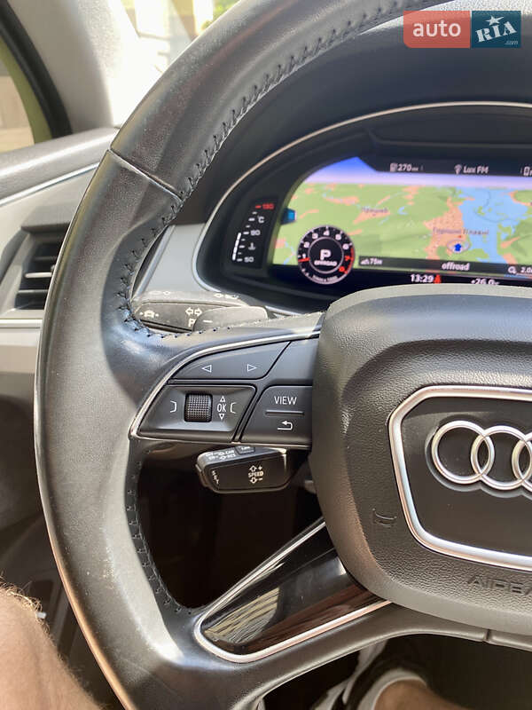 Позашляховик / Кросовер Audi Q7 2018 в Кременчуці