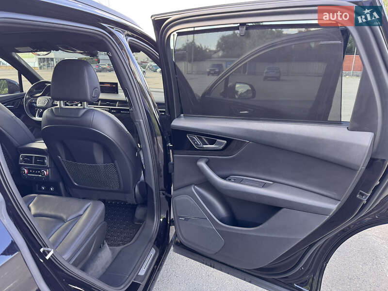 Позашляховик / Кросовер Audi Q7 2017 в Харкові фото 20 Позашляховик / Кросовер Audi Q7 2017 в Харкові