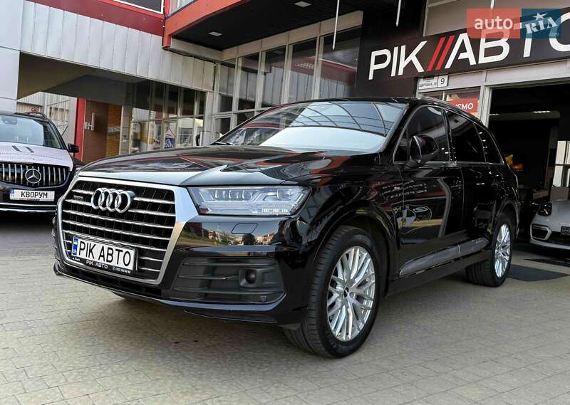 Внедорожник / Кроссовер Audi Q7 2016 в Львове