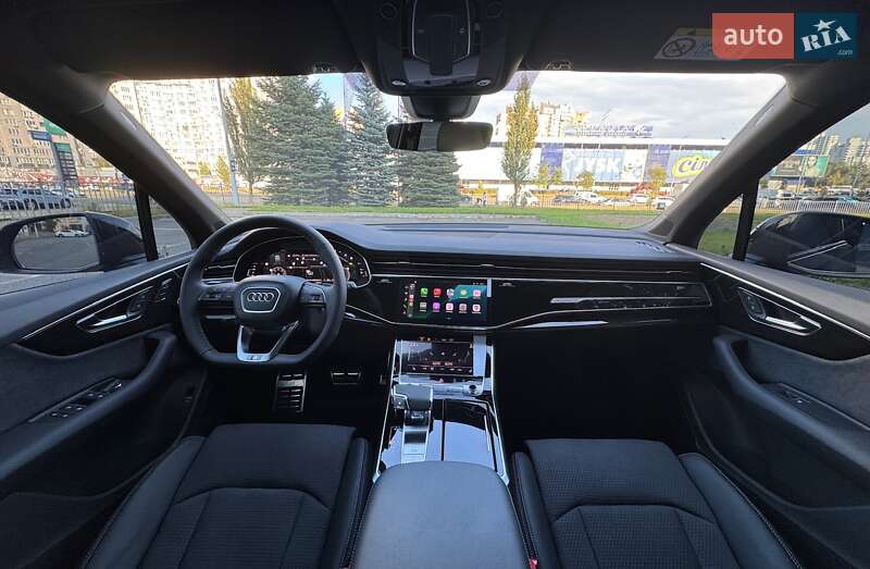 Позашляховик / Кросовер Audi Q7 2024 в Києві