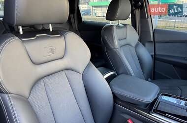 Внедорожник / Кроссовер Audi Q7 2024 в 