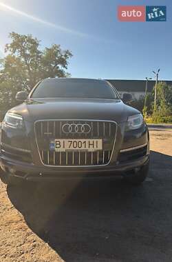 Внедорожник / Кроссовер Audi Q7 2013 в 
