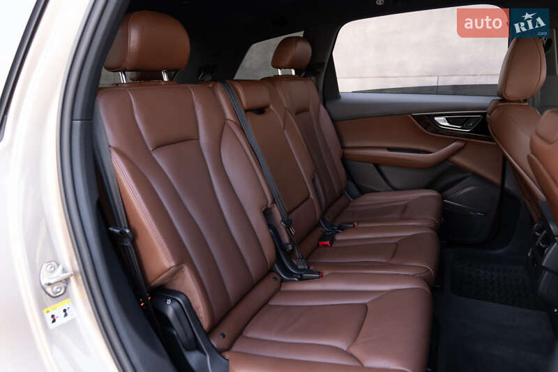 Внедорожник / Кроссовер Audi Q7 2019 в Киеве фото 27 Внедорожник / Кроссовер Audi Q7 2019 в Киеве