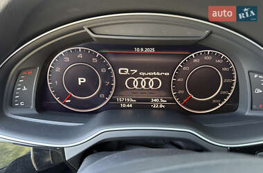 Внедорожник / Кроссовер Audi Q7 2017 в 