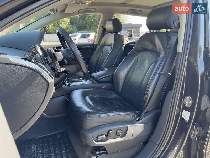 Позашляховик / Кросовер Audi Q7 2006 в Києві