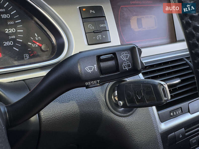 Позашляховик / Кросовер Audi Q7 2006 в Києві