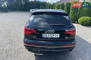 Позашляховик / Кросовер Audi Q7 2015 в 