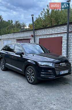 Audi Q7 2016