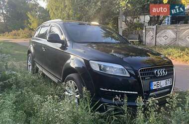 Внедорожник / Кроссовер Audi Q7 2006 в 