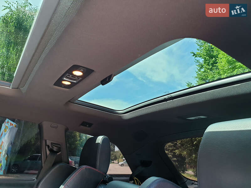 Позашляховик / Кросовер Audi Q7 2015 в Тернополі