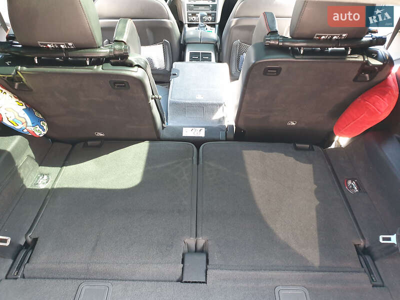 Позашляховик / Кросовер Audi Q7 2015 в Тернополі