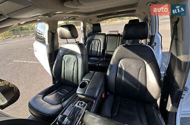 Внедорожник / Кроссовер Audi Q7 2015 в 