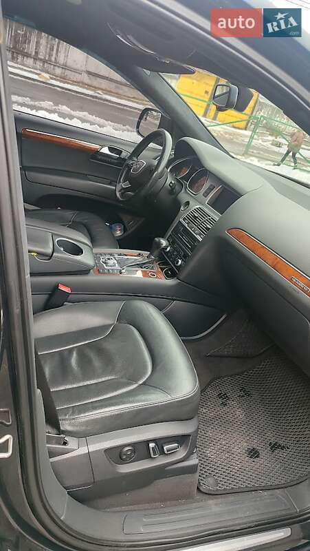 Внедорожник / Кроссовер Audi Q7 2013 в Киеве фото 20 Внедорожник / Кроссовер Audi Q7 2013 в Киеве