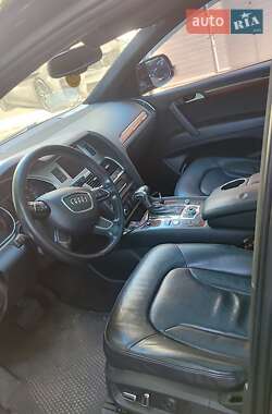 Внедорожник / Кроссовер Audi Q7 2013 в 