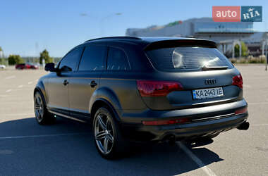 Внедорожник / Кроссовер Audi Q7 2010 в 